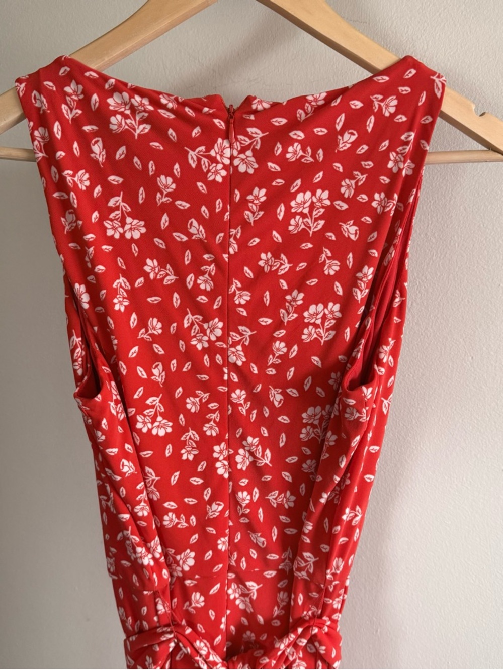 Lauren Ralph Lauren Women’s Red Floral Sleeveless Wrap Midi Dress, size 8 - Picture 6 of 12